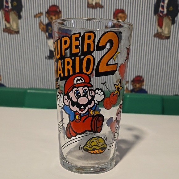 Vintage 1989 Super MARIO Bros 2 Nintendo NES Era Promotional Glass Cup HTF VGC - Picture 1 of 11